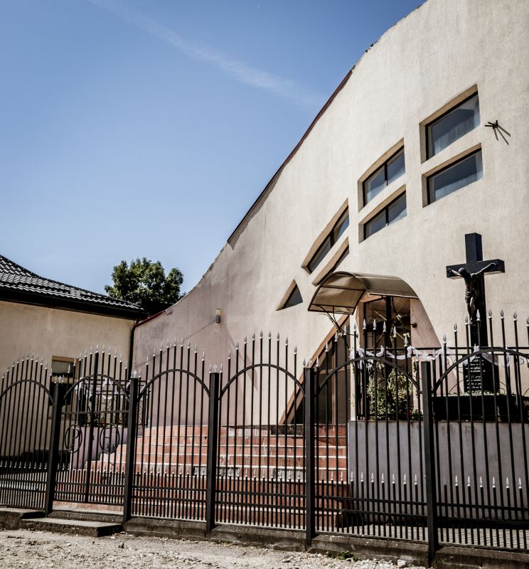 Iron Fence Construction