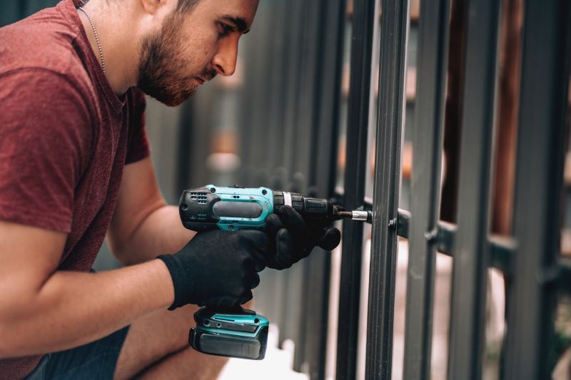 Steel Fence Replacement in Pearland, TX